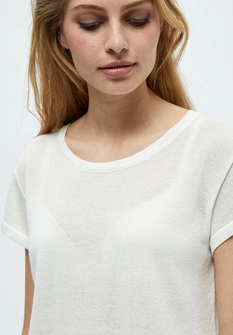 Minus CARLINA T Shirt Basique Off White Femme 6 Minus CARLINA T Shirt Basique Off White Femme – Image 4