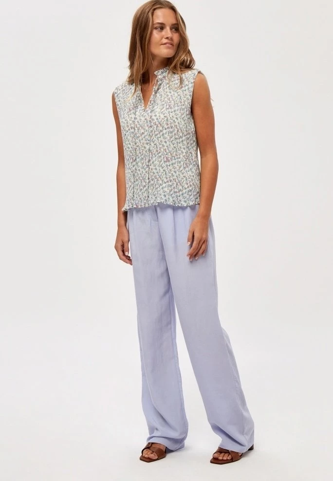 Minus RIKKA Débardeur Frosted Mint Flower Print Femme 4 Minus RIKKA Débardeur Frosted Mint Flower Print Femme – Image 2