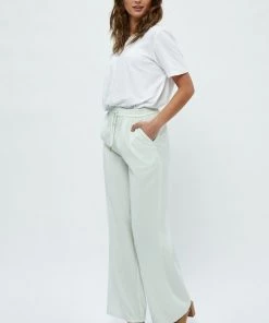Minus KIARA Pantalon Classique Frosted Mint Femme -SOLDES D'ÉTÉ - Minus Fashion 5c19dd92bef44951904d6503ced4acf6