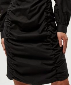 Minus Femme KATJA Robe De Soirée Black 9 Minus Femme KATJA Robe De Soirée Black -SOLDES D'ÉTÉ - Minus Fashion 5ce561c091bc4f7693cef28f6ea78ae2