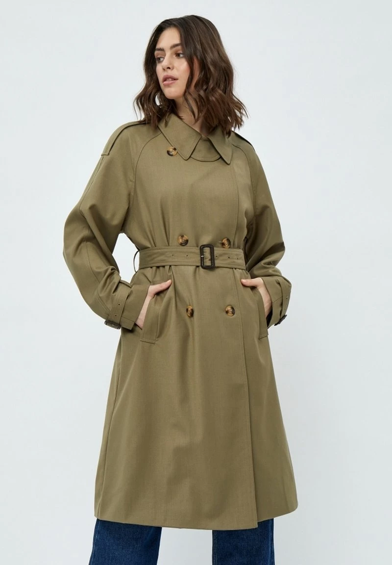 Minus HORIZON Trench Khaki Femme 6 Minus HORIZON Trench Khaki Femme – Image 4