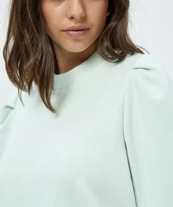 Minus MIKA T Shirt Basique Frosted Mint Femme -SOLDES D'ÉTÉ - Minus Fashion 5f49aec28b8845d089bbaf739d19d9bb