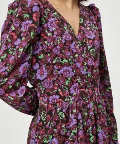 Minus SADIA Robe De Jour Rasberry Bloom Print Femme -SOLDES D'ÉTÉ - Minus Fashion 6402a50adf3c491ba1d9c669cdbb6bf8