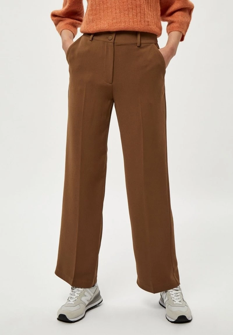Minus ILSA Pantalon Classique Teak Femme 3 Minus ILSA Pantalon Classique Teak Femme