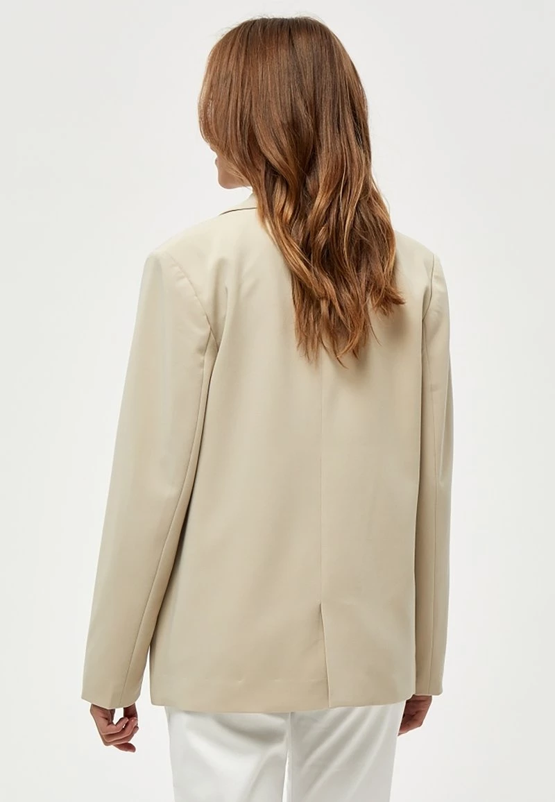 Minus LATIA Blazer Feather Gray Femme 5 Minus LATIA Blazer Feather Gray Femme – Image 3