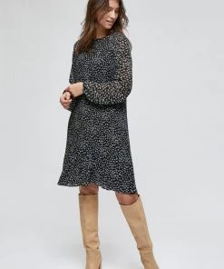 Minus MAJ Robe De Jour Powder Blue Dots Femme 8 Minus MAJ Robe De Jour Powder Blue Dots Femme -SOLDES D'ÉTÉ - Minus Fashion 695ecd670f11451d81fb46ab23552f89