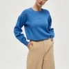 Minus Femme LUPI Pullover Palace Blue -SOLDES D'ÉTÉ - Minus Fashion 69c06ffdda084da59e7abd1f727142cd