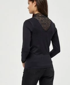 Minus Femme VANESSA Blouse Black 9 Minus Femme VANESSA Blouse Black -SOLDES D'ÉTÉ - Minus Fashion 6a2502b0d2d24a50890155ac53afe54e