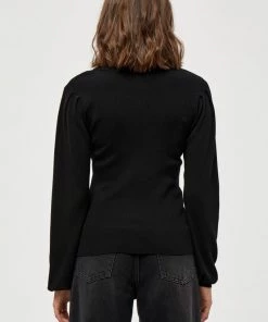 Minus Femme CAMARI Polo Black 10 Minus Femme CAMARI Polo Black -SOLDES D'ÉTÉ - Minus Fashion 6cf8fffd427844f5a18eef57e8b6bcbf