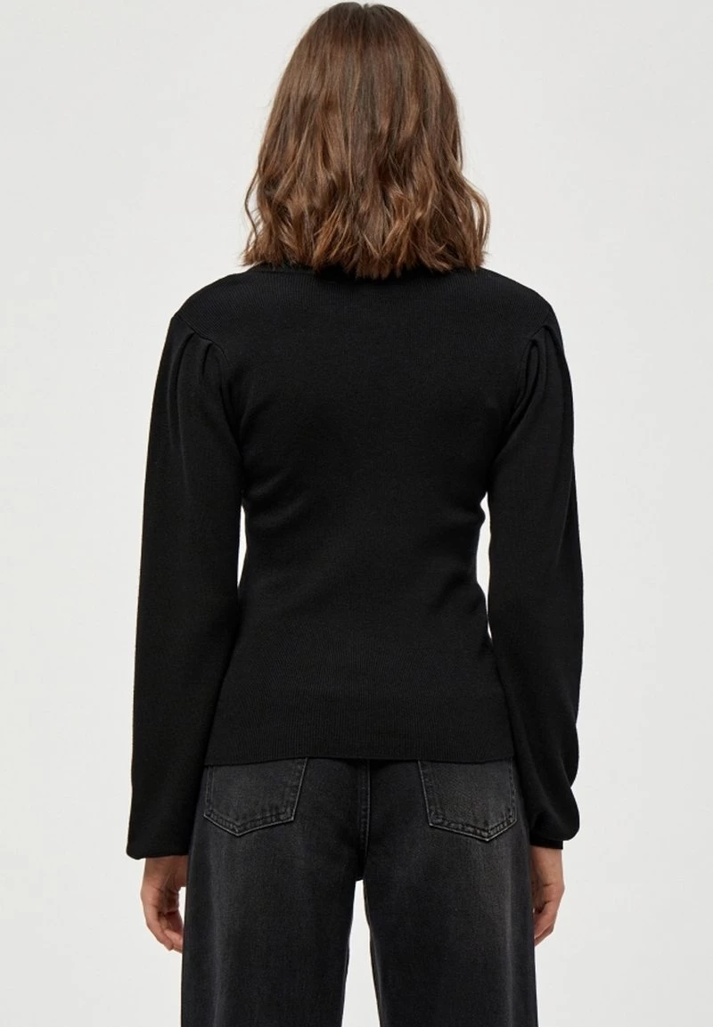 Minus Femme CAMARI Polo Black 6 Minus Femme CAMARI Polo Black – Image 4