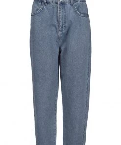 Minus Femme DINA Jean Boyfriend Light Denim 12 Minus Femme DINA Jean Boyfriend Light Denim -SOLDES D'ÉTÉ - Minus Fashion 6d8100c755af4beb8bbfb4db48f0d473