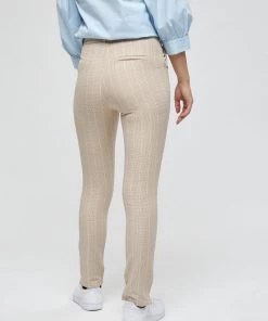 Minus Femme Chino Walnut Checked 9 Minus Femme Chino Walnut Checked -SOLDES D'ÉTÉ - Minus Fashion 6eb5a9a9beac41638ccc3f4d433dffb8