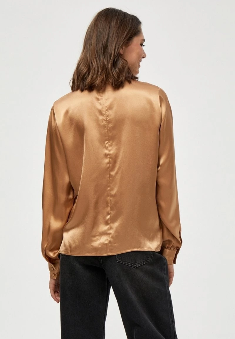 Minus Femme JUSTINE T Shirt à Manches Longues Almond 5 Minus Femme JUSTINE T Shirt à Manches Longues Almond – Image 3