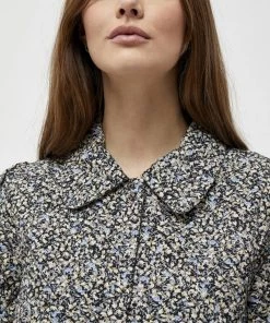 Minus Veste Mi Saison Misty Blue Flower Print Femme -SOLDES D'ÉTÉ - Minus Fashion 700ac95d54304f08990b2d2b37ea5442