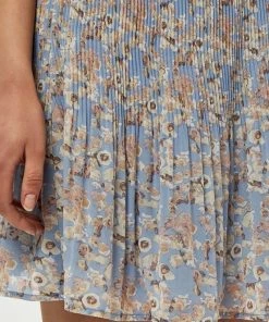 Minus Femme RIKKA Jupe Plissée Dusty Blue Flower Print -SOLDES D'ÉTÉ - Minus Fashion 70184592a4064660a2c33ea4aa7de5f5