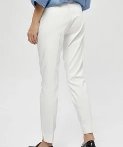 Minus Femme DAYA Chino Broken White 8 Minus Femme DAYA Chino Broken White -SOLDES D'ÉTÉ - Minus Fashion 712f8e3be6d745978dbccbaba00312d4