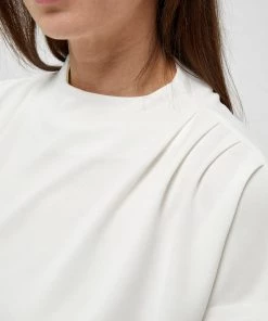 Minus EDONA Blouse Cloud Dancer Femme -SOLDES D'ÉTÉ - Minus Fashion 72b429cfe664402bbd757d20ea3ec47f