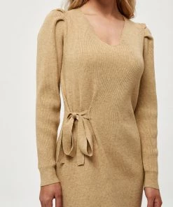 Minus Femme MARANOLA KNIT DRESS Robe De Jour Sand Melange -SOLDES D'ÉTÉ - Minus Fashion 73a7c3ca94f84bb58c4e9c0c3b9f1796