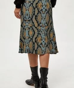 Minus Jupe Trapèze Misty Blue Snake Print Femme 10 Minus Jupe Trapèze Misty Blue Snake Print Femme -SOLDES D'ÉTÉ - Minus Fashion 7656c88ac1074922a02c45a122156ef9