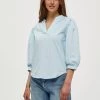 Minus KIRA Blouse Powder Blue Femme -SOLDES D'ÉTÉ - Minus Fashion 76ebb6a232f241bcb100f7ea8cefa244
