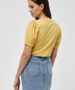 Minus JOHANNA T Shirt Basique Cornbutter Femme -SOLDES D'ÉTÉ - Minus Fashion 77d2256ed1604aceb1807a04e2cc2374