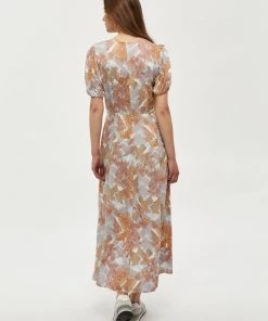 Minus Femme SINA Robe De Jour Prairie Sand Checked -SOLDES D'ÉTÉ - Minus Fashion 7c3070c94c8d484da2a7310dc42fcd97