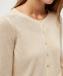 Minus Femme NEW LAURA Gilet Medal Gold Melange/lurex 9 Minus Femme NEW LAURA Gilet Medal Gold Melange/lurex -SOLDES D'ÉTÉ - Minus Fashion 7d3ac561eba2438fbea9bd9cc02dff43