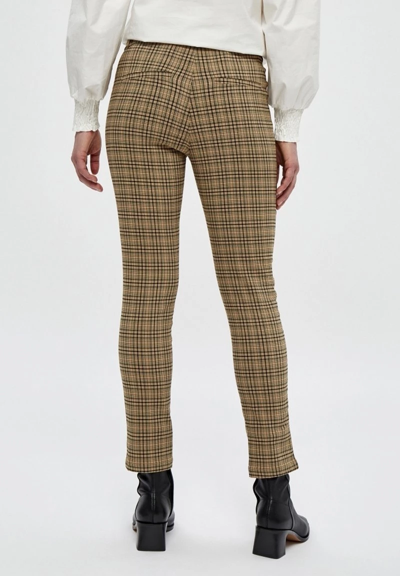 Minus Femme Chino Apple Green Checked 5 Minus Femme Chino Apple Green Checked – Image 3