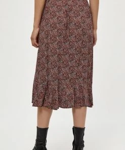 Minus Femme ANINA Jupe Trapèze Red 9 Minus Femme ANINA Jupe Trapèze Red -SOLDES D'ÉTÉ - Minus Fashion 7ea364cba5204a81914874b4aa71bfc6