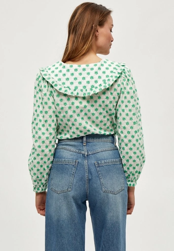 Minus Femme Blouse Green Embroidery 5 Minus Femme Blouse Green Embroidery – Image 3