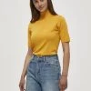 Minus Femme LIMA T Shirt Basique Golden Bell -SOLDES D'ÉTÉ - Minus Fashion 828efb64f25941dbb3597104e94cdfb1