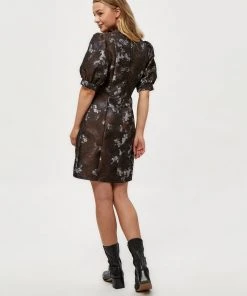 Minus HAZEL Robe De Jour Rustic Brown Flower Femme 8 Minus HAZEL Robe De Jour Rustic Brown Flower Femme -SOLDES D'ÉTÉ - Minus Fashion 84d7ab1f2e134a16b33b1a04cafe5c79