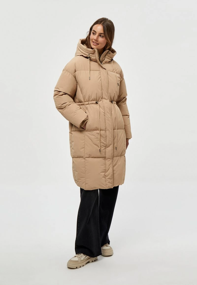 Minus Femme ALEXANDRA LONG Veste D'hiver Sand 3 Minus Femme ALEXANDRA LONG Veste D'hiver Sand – Image 2