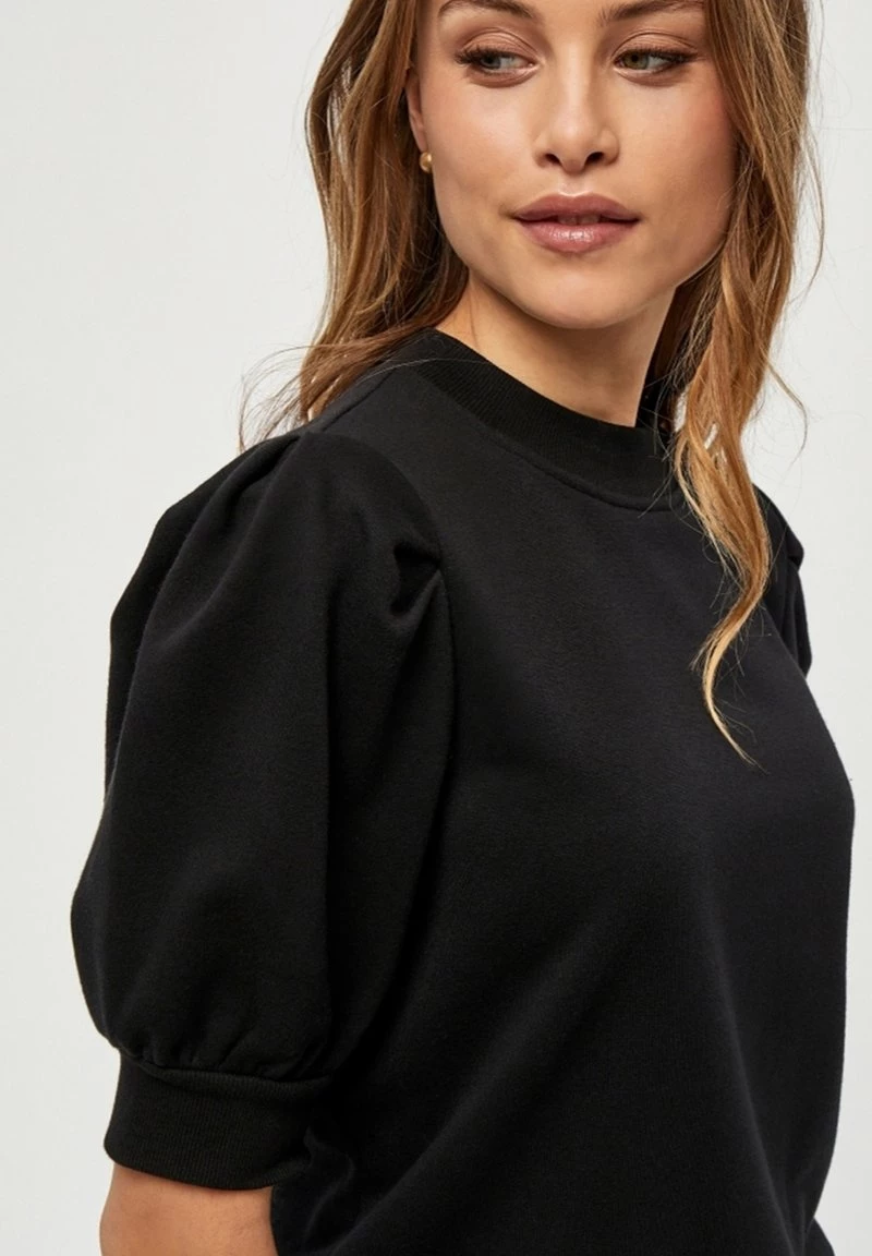 Minus Femme MIKA T Shirt Basique Black 6 Minus Femme MIKA T Shirt Basique Black – Image 4