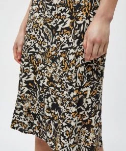 Minus HENNIE Jupe Trapèze Corn Butter Flower Print Femme 13 Minus HENNIE Jupe Trapèze Corn Butter Flower Print Femme -SOLDES D'ÉTÉ - Minus Fashion 8a1901be16364387823b50f04c9f89a7