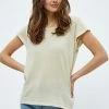 Minus Femme CARLINA T Shirt Basique Lemon Sorbet Lurex -SOLDES D'ÉTÉ - Minus Fashion 8a49bc3732f741fa9b06abd7f8af41c2