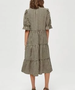 Minus ROKA Robe Chemise Sand Checked Femme -SOLDES D'ÉTÉ - Minus Fashion 8a4c2a8378f84656803f9ce9dede86fb