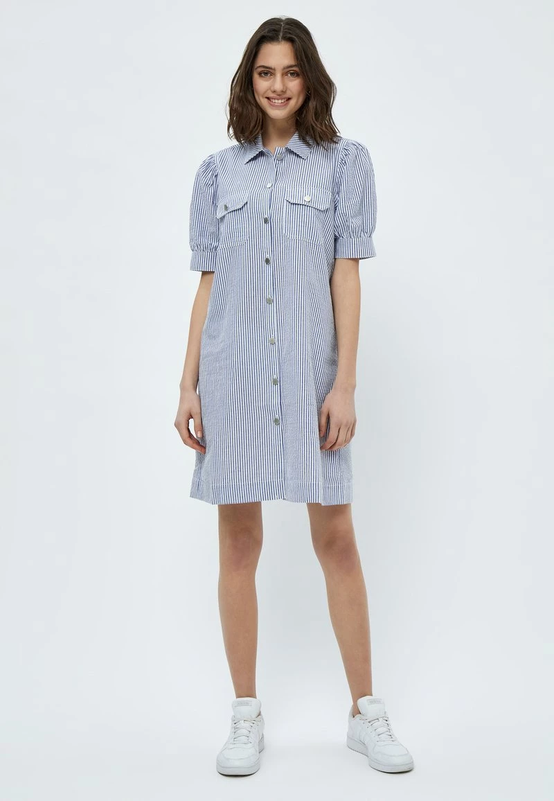 Minus NIVA Robe Chemise Navy Blue Stripes Femme 4 Minus NIVA Robe Chemise Navy Blue Stripes Femme – Image 2