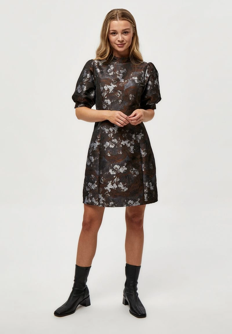 Minus HAZEL Robe De Jour Rustic Brown Flower Femme 4 Minus HAZEL Robe De Jour Rustic Brown Flower Femme – Image 2