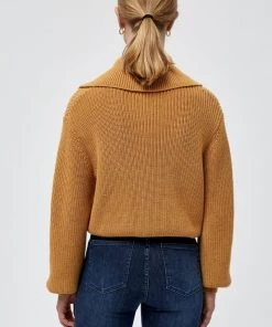 Minus Femme MILU Pullover Mineral Yellow Melange -SOLDES D'ÉTÉ - Minus Fashion 8f7d10200ff846a597b893ba3b668eb7