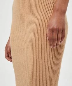 Minus Jupe Crayon Light Apricot Femme 9 Minus Jupe Crayon Light Apricot Femme -SOLDES D'ÉTÉ - Minus Fashion 91a8819bb2f94ab6b257d6d14b615baa