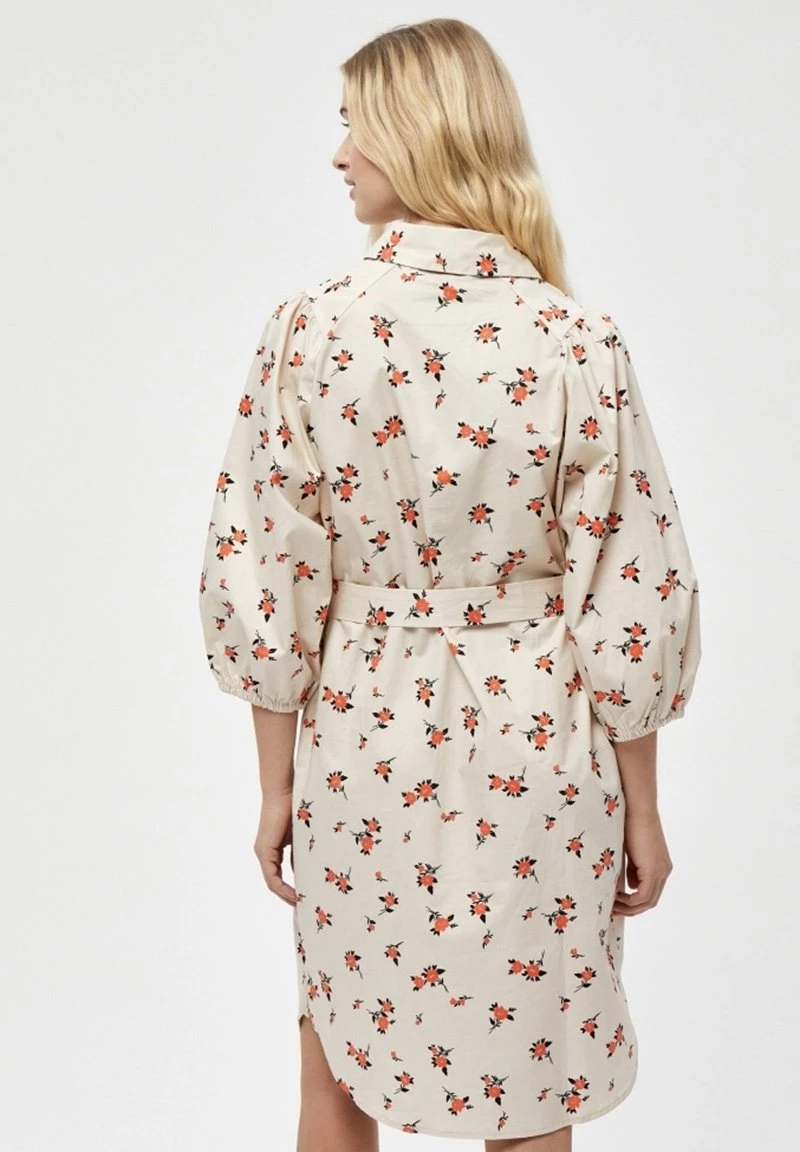 Minus Robe Chemise Broken White Flower Print Femme 5 Minus Robe Chemise Broken White Flower Print Femme – Image 3