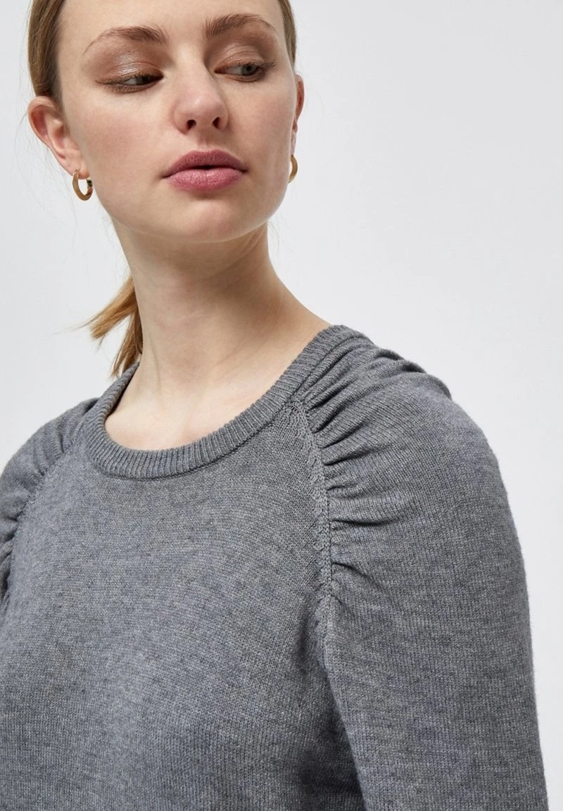 Minus LUPI Robe Pull Light Grey Melange Femme 6 Minus LUPI Robe Pull Light Grey Melange Femme – Image 4