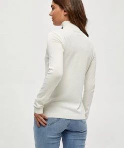 Minus LANA Pullover Broken White Femme 8 Minus LANA Pullover Broken White Femme -SOLDES D'ÉTÉ - Minus Fashion 93979b5c51ad4f49a843820e4a1deda4