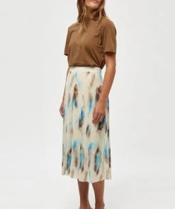 Minus Jupe Trapèze Cloudy Sky Print Femme 7 Minus Jupe Trapèze Cloudy Sky Print Femme -SOLDES D'ÉTÉ - Minus Fashion 9588b671d06f400285d63817def86124