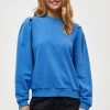 Minus MIKA Sweatshirt Palace Blue Femme -SOLDES D'ÉTÉ - Minus Fashion 95b42b7236ab4a1885dd82d242cf91cc