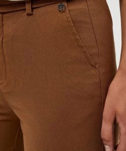 Minus Pantalon Classique Walnut Brown Femme 9 Minus Pantalon Classique Walnut Brown Femme -SOLDES D'ÉTÉ - Minus Fashion 97ab1d7e640442b286740948f6db7961