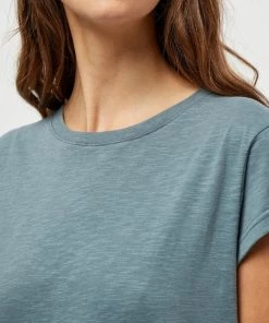 Minus LETI T Shirt Basique Blue Zen Femme -SOLDES D'ÉTÉ - Minus Fashion 97d0642fb5bc40689ea61fe96d5a5bae