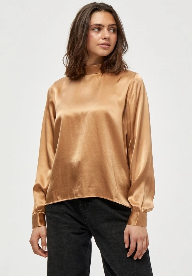 Minus Femme JUSTINE T Shirt à Manches Longues Almond 3 Minus Femme JUSTINE T Shirt à Manches Longues Almond