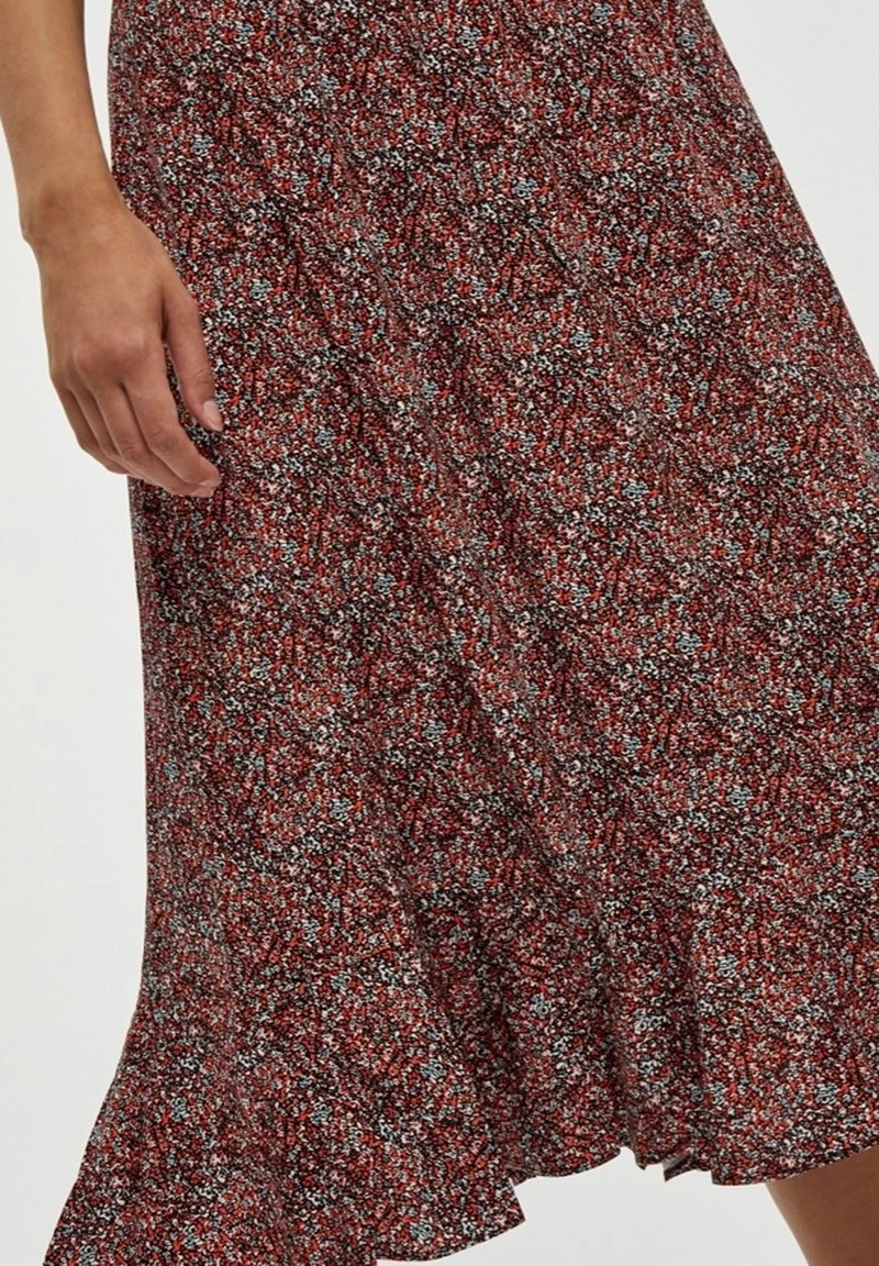 Minus Femme ANINA Jupe Trapèze Red 6 Minus Femme ANINA Jupe Trapèze Red – Image 4